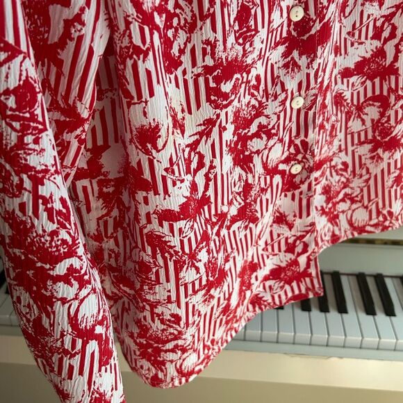 Helena Red and White Patterned Blouse 8 - Picture 7 of 12